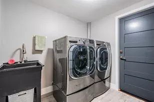 5001 Marlin Dr, New Port Richey, FL 34652 - Photo 45