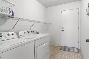 2447 E Del Webb Blvd, Sun City Center, FL 33573 - Photo 13