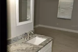 6204 W Knights Griffin Rd, Plant City, FL 33565 - Photo 13