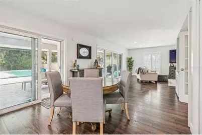 11713 Phoenix Circle, Tampa, FL 33618 - Photo 13