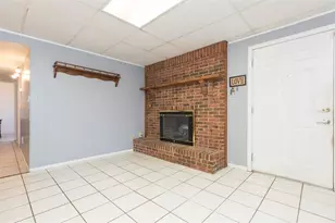 4102 W Fairview Heights, Tampa, FL 33616 - Photo 5