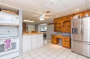 4102 W Fairview Heights, Tampa, FL 33616 - Photo 15