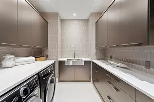 555 5th Ave NE, Saint Petersburg, FL 33701 - Photo 37