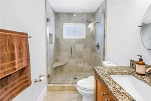 5166 Horseshoe Pl NE, Saint Petersburg, FL 33703 - Photo 21