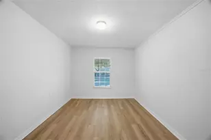 1812 E 99th Ave, Tampa, FL 33612 - Photo 23