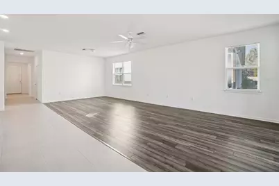 14180 Samoa Hill Court, Riverview, FL 33569 - Photo 9