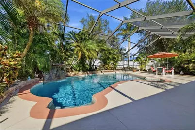 4703 Roseberry Lane, Tampa, FL 33624 - Photo 3