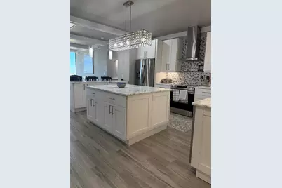 1 Beach Drive SE #1310, Saint Petersburg, FL 33701 - Photo 5