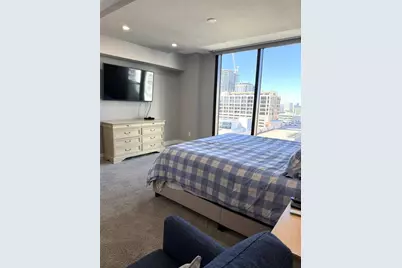 1 Beach Drive SE #1310, Saint Petersburg, FL 33701 - Photo 19