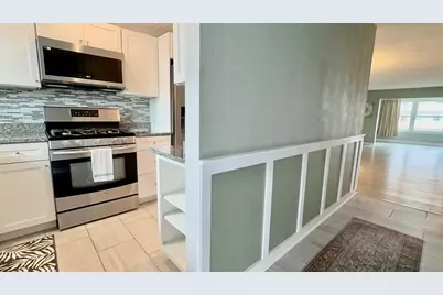 3128 59th Street S #212, Gulfport, FL 33707 - Photo 3