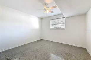 7250 12th Ave N, Saint Petersburg, FL 33710 - Photo 45