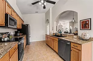 10118 Cleghorn Dr, San Antonio, FL 33576 - Photo 13