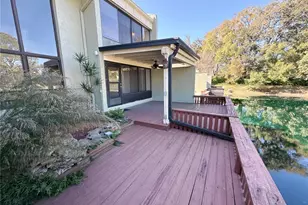 13516 Palmwood Ln, Tampa, FL 33618 - Photo 17