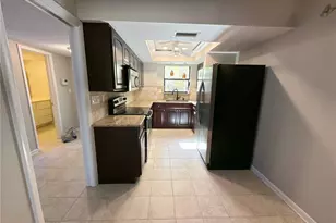 13516 Palmwood Ln, Tampa, FL 33618 - Photo 3