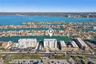 125 Island Way, Clearwater Beach, FL 33767 - Photo 1