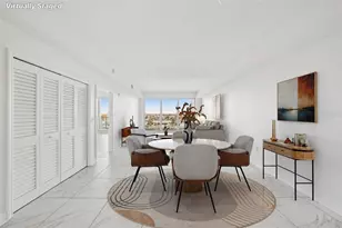 125 Island Way, Clearwater Beach, FL 33767 - Photo 3