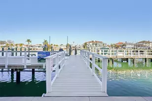 125 Island Way, Clearwater Beach, FL 33767 - Photo 33