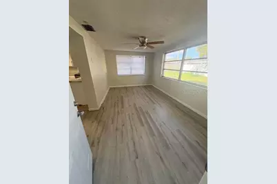 10825 Scenic Drive, Port Richey, FL 34668 - Photo 11