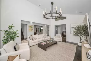 1710 Brightwaters Blvd NE, Saint Petersburg, FL 33704 - Photo 3