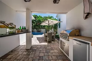 1710 Brightwaters Blvd NE, Saint Petersburg, FL 33704 - Photo 39