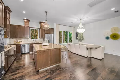 1710 Brightwaters Boulevard NE, Saint Petersburg, FL 33704 - Photo 11