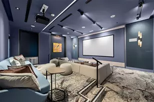 275 1st Ave S, Saint Petersburg, FL 33701 - Photo 23