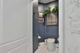 3502 Chapel Creek Cir, Wesley Chapel, FL 33544 - Photo 9