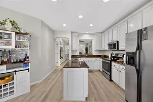 5914 Beaconpark St, Lithia, FL 33547 - Photo 21