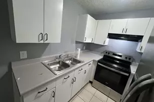 8301 N Alaska St, Tampa, FL 33604 - Photo 3