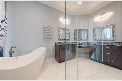 5951 Bay Drive, Gulfport, FL 33707 - Photo 21