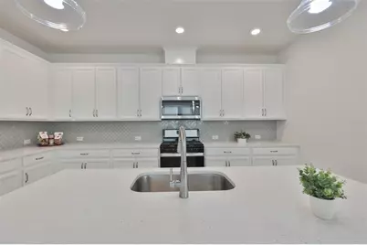 13908 Kingfisher Glen Drive, Lithia, FL 33547 - Photo 17