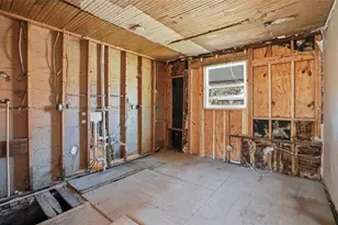 1712 E Fairbanks St, Tampa, FL 33604 - Photo 7