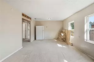 1712 E Fairbanks St, Tampa, FL 33604 - Photo 5