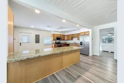 424 72nd Street N, Saint Petersburg, FL 33710 - Photo 27