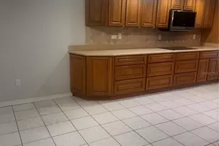 8320 Sanden Dr, Wesley Chapel, FL 33545 - Photo 5