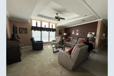 7316 Americana Drive NE #146, Saint Petersburg, FL 33702 - Photo 11