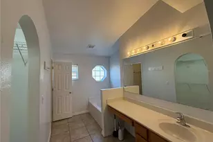 10455 Fly Fishing St, Riverview, FL 33569 - Photo 9