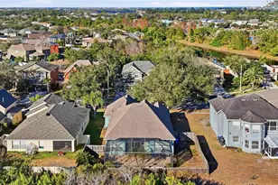 6831 Guilford Bridge Dr, Apollo Beach, FL 33572 - Photo 51