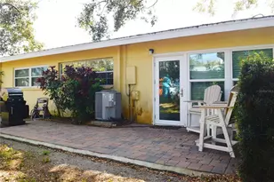 1016 Desoto Dr, Dunedin, FL 34698 - Photo 29