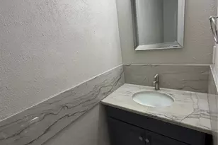 799 Fairwood Ln, Clearwater, FL 33759 - Photo 9