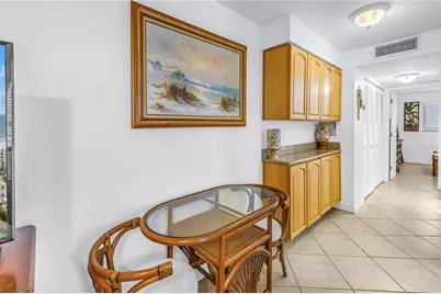 10265 Gulf Boulevard #B315, Saint Petersburg, FL 33706 - Photo 15