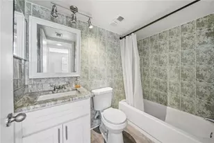 5040 Terrace Palms Cir, Tampa, FL 33617 - Photo 23