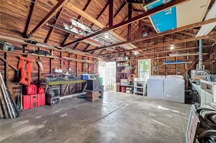 1136 12th St N, Saint Petersburg, FL 33705 - Photo 39