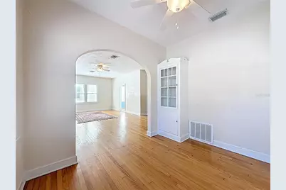 1136 12th Street N, Saint Petersburg, FL 33705 - Photo 19