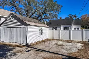 1136 12th St N, Saint Petersburg, FL 33705 - Photo 51