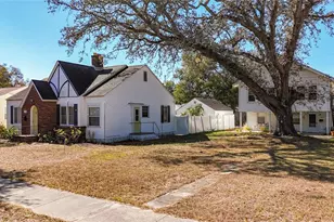 1136 12th St N, Saint Petersburg, FL 33705 - Photo 63