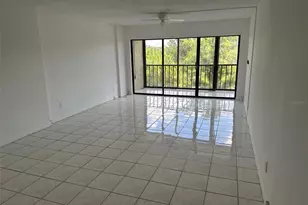 2700 Cove Cay Dr, Clearwater, FL 33760 - Photo 9