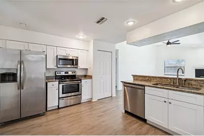 11903 Steppingstone Boulevard, Tampa, FL 33635 - Photo 15