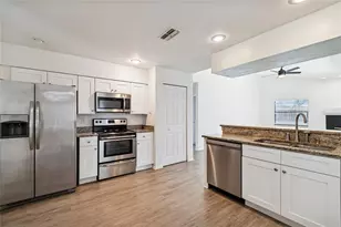 11903 Steppingstone Blvd, Tampa, FL 33635 - Photo 15