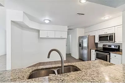 11903 Steppingstone Boulevard, Tampa, FL 33635 - Photo 19
